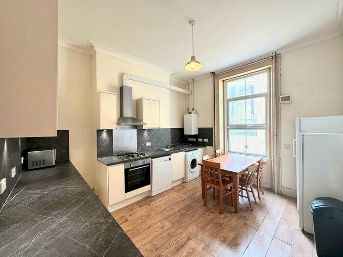 8 Bedroom Flat To Rent In Atlingworth Street, Brighton, BN2
