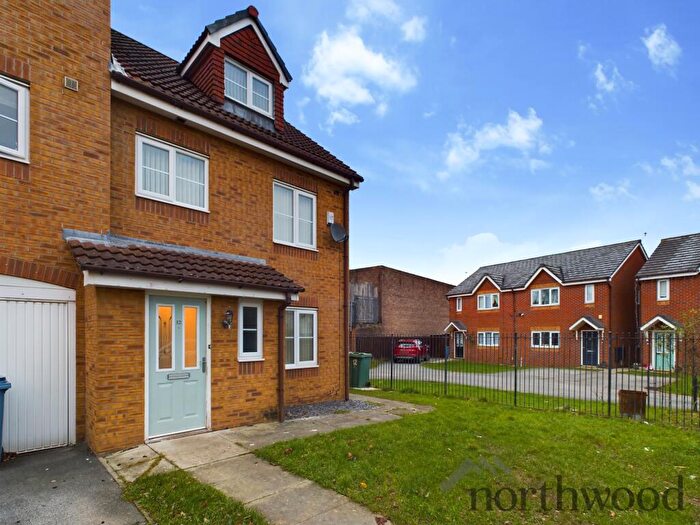 4 Bedroom Town House For Sale In Carillion Close, Liverpool, L11