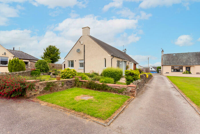 3 Bedroom Bungalow For Sale In Moat Drive, Lochfoot, Dumfries, DG2