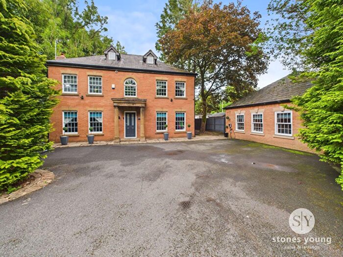 7 Bedroom Detached House For Sale In Preston New Road, Blackburn, BB2