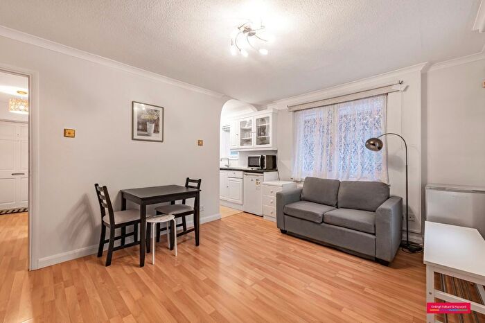 1 Bedroom Flat To Rent In Daventry Street, London, NW1