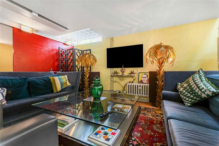 2 Bedroom Flat To Rent In Lofts On The Park, Bramshaw Road, Hackney, London, E9