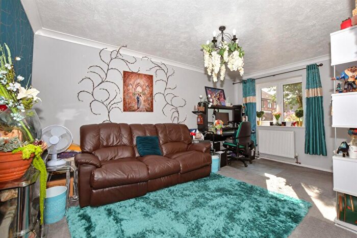 2 Bedroom Semi-Detached House For Sale In Poplar Drive, Elvington, Dover, Kent, CT15