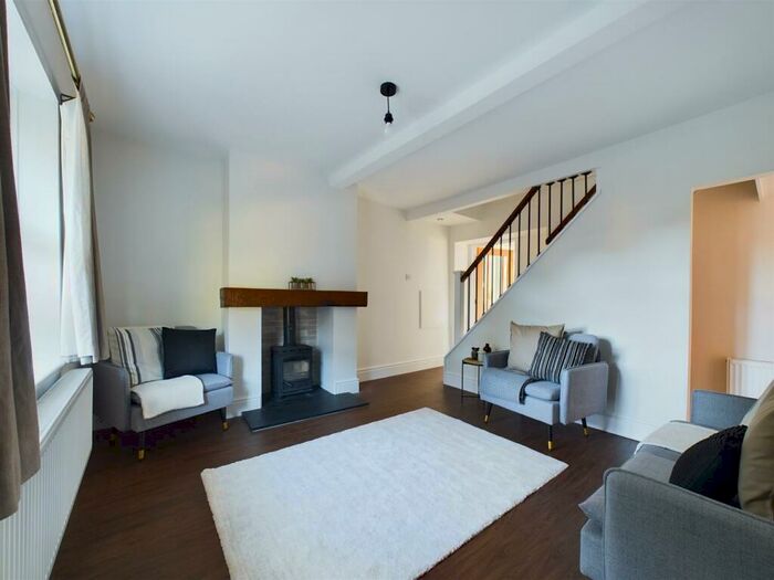 2 Bedroom Cottage To Rent In Tamworth Street, Duffield, Belper, Derbyshire, DE56