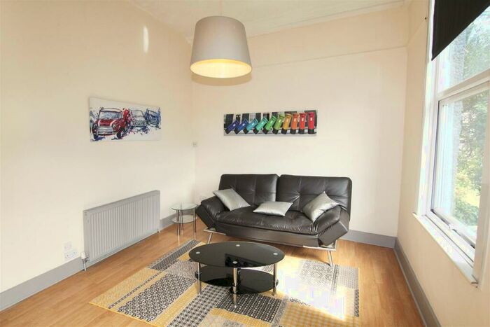 2 Bedroom Apartment To Rent In Mount Hooton Road, Arboretum, NG7