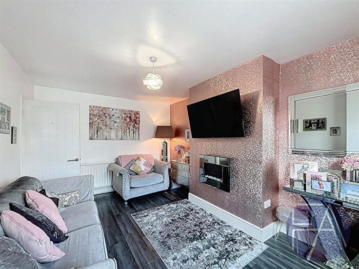 2 Bedroom Cottage To Rent In Shaftesbury Avenue, Southport, PR8