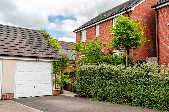 4 Bedroom Detached House For Sale In Mametz Grove, Gilwern, Abergavenny, NP7