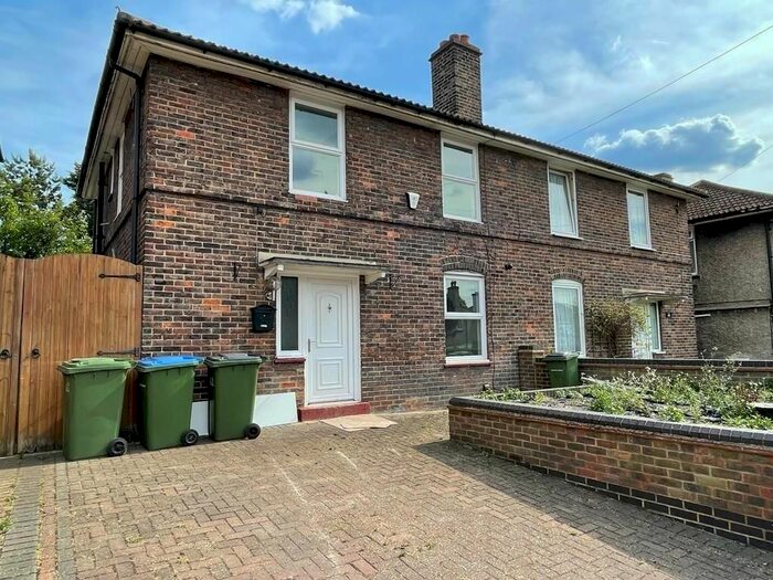 3 Bedroom Semi-Detached House To Rent In Prince John Road, Eltham, SE9