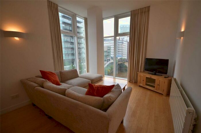 2 Bedroom Apartment To Rent In Century Building, St Mary's Parsonage, Manchester, M3