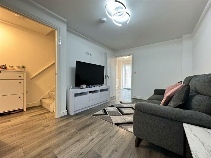2 Bedroom Terraced House For Sale In Brookfield Drive, Stanford-le-Hope, SS17