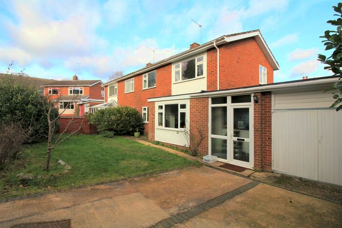 4 Bedroom Semi-Detached House To Rent In Oaklands Drive, Cringleford, NR4
