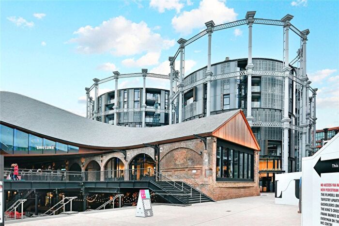 Studio To Rent In Lewis Cubitt Square, London, N1C