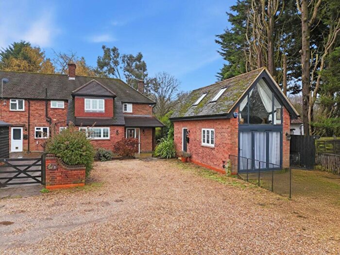3 Bedroom Detached House For Sale In High Rd, Epping, Essex, CM16