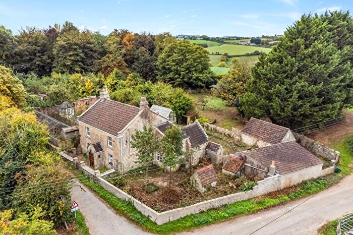 3 Bedroom Detached House For Sale In Dunkerton, Bath, BA2