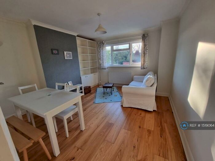 2 Bedroom Flat To Rent In Third Avenue, Wembley, HA9