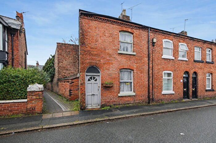 3 Bedroom End Of Terrace House For Sale In Denbigh Street, Chester, CH1