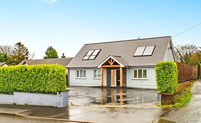 4 Bedroom Detached House For Sale In Rhos, Llandysul, SA44