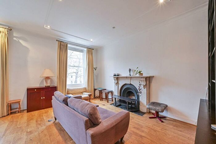 1 Bedroom Flat For Sale In St Georges Square, , Pimlico, London, SW1