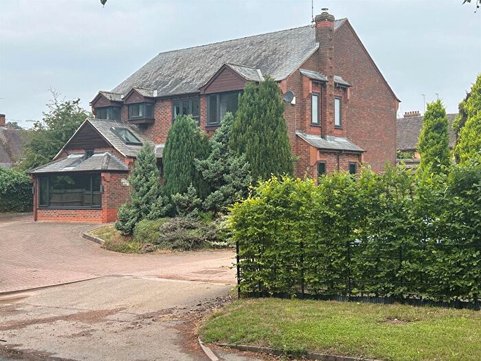 4 Bedroom Detached House For Sale In Rugby Road, Brandon, Coventry, CV8