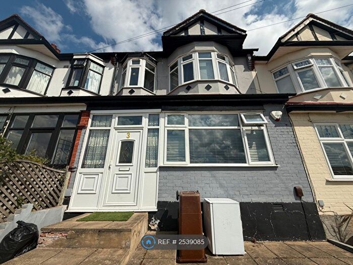 5 Bedroom Terraced House To Rent In Lansdowne Road, London, E4