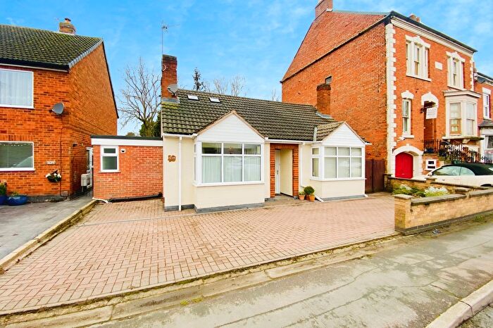 2 Bedroom Detached Bungalow For Sale In Fosse Way, Syston, LE7
