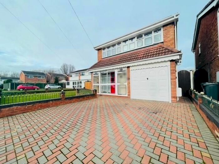 3 Bedroom Property To Rent In Woodend, Birmingham B20