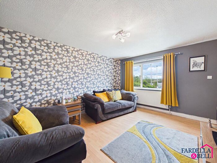 3 Bedroom Semi Detached House For Sale In Griffin Close, Burnley, BB11