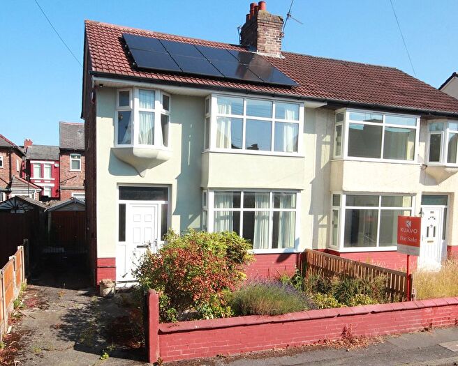 3 Bedroom Semi Detached House For Sale In Ashdale Road, Waterloo, Liverpool, L9