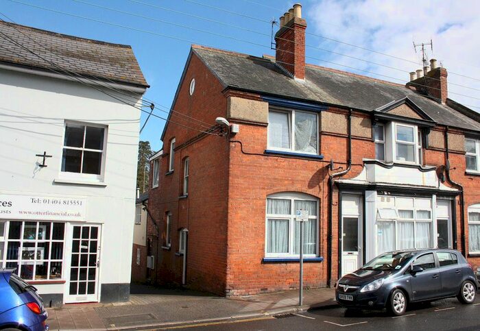 2 Bedroom End Of Terrace House To Rent In Piccadilly Lane, Mill Street, Ottery St. Mary, EX11