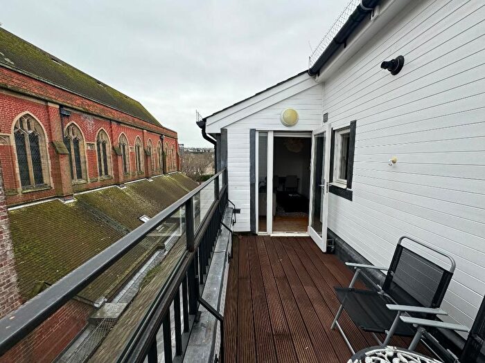 1 Bedroom Flat To Rent In St Augustine Apartments, Stanford Avenue, Brighton, BN1