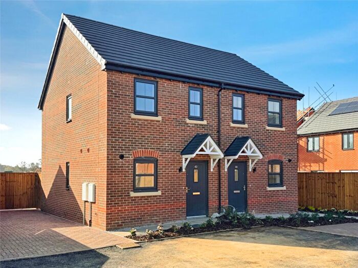 2 Bedroom Semi-Detached House For Sale In Donnelly Road, Armthorpe, Doncaster, South Yorkshire, DN3