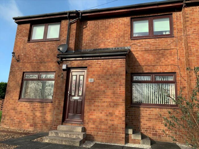 2 Bedroom Flat To Rent In Fairyhill Road, Kilmarnock, East Ayrshire, KA1