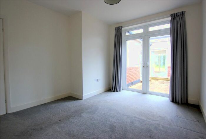 3 Bedroom Bungalow To Rent In Ashmore Avenue, Poole, Dorset, BH15