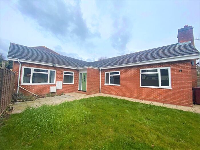 3 Bedroom Detached Bungalow To Rent In Old Bridge Road, Bosham, Chichester, PO18