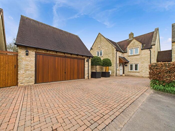 4 Bedroom Detached House For Sale In The Old Dairy Drive, Upper Castle Combe, SN14