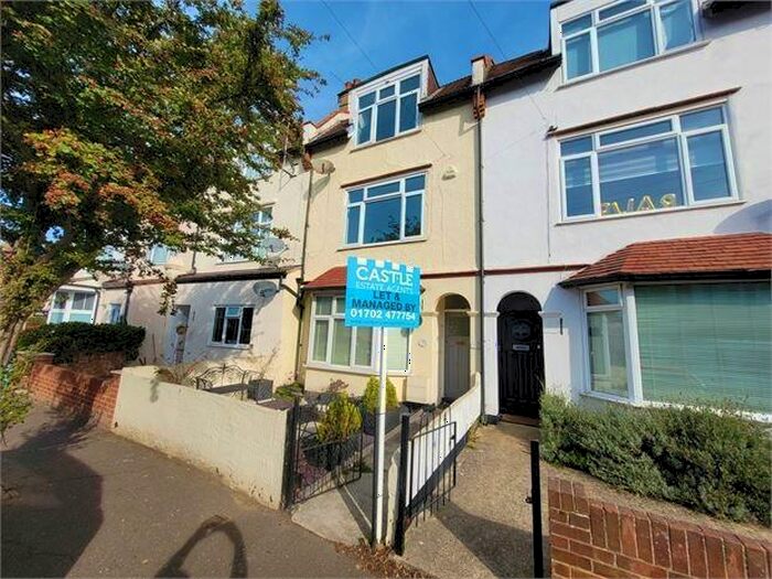 2 Bedroom Apartment To Rent In Glendale Gardens, Leigh On Sea, Leigh On Sea, SS9