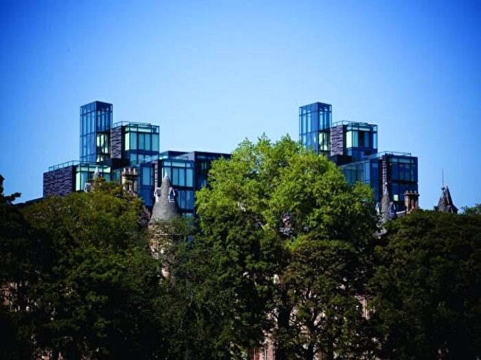 2 Bedroom Flat To Rent In Simpson Loan, Quartermile Development, Edinburgh, EH3