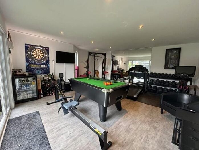 3 Bedroom Detached House For Sale In Claybridge Close, Orrell, Wigan, WN5