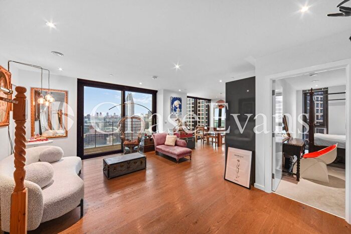 2 Bedroom Flat To Rent In One The Elephant, St Gabriel Walk, Elephant Amp; Castle, London, SE1