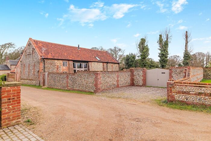 5 Bedroom Detached House For Sale In Green Farm Drive, Paston, North Walsham, NR28