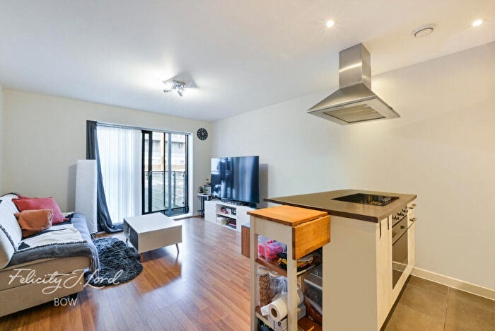 1 Bedroom Flat For Sale In Rushton Walk, London, E3