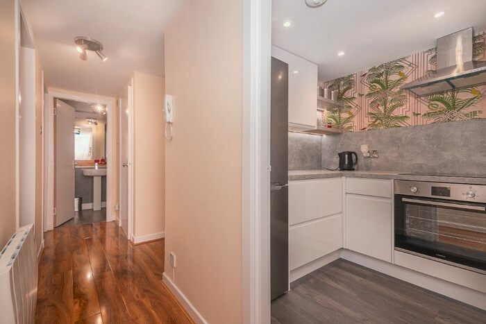 2 Bedroom Flat To Rent In North Leith Mill, Leith, Edinburgh, EH6