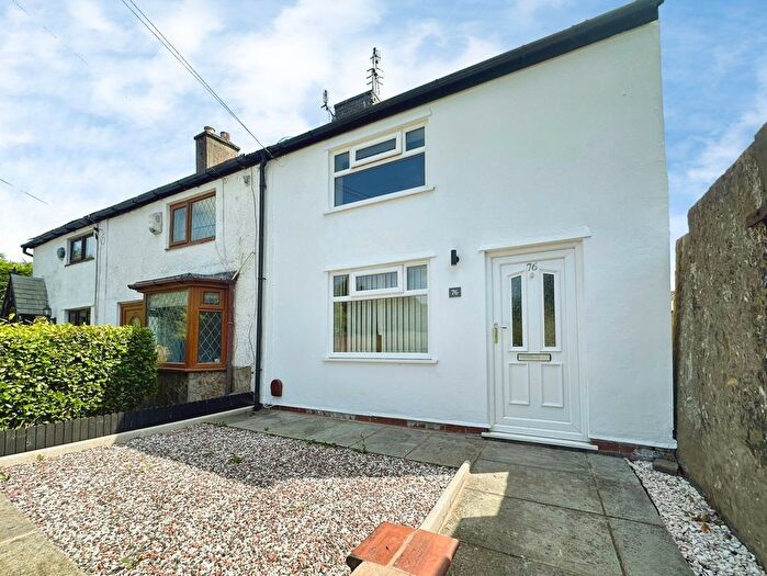 2 Bedroom Cottage For Sale In Holcombe Road, Tottington, Bury, BL8