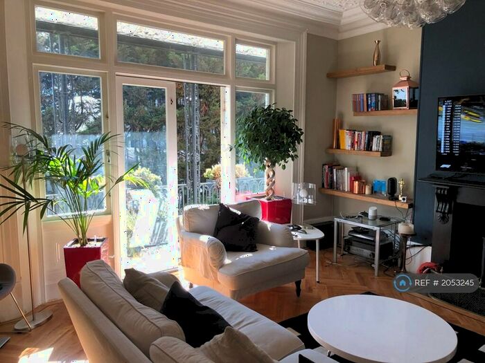 2 Bedroom Flat To Rent In Wickes House, Tower Hamlets, London, E14