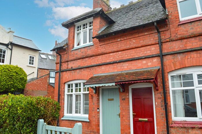 2 Bedroom Terraced House For Sale In South Knighton Road, South Knighton, Leicester, LE2