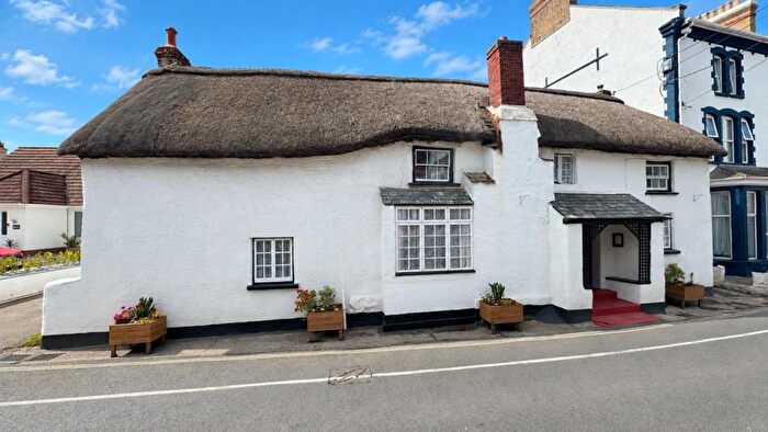 4 Bedroom Cottage For Sale In Close To Braunton Centre, EX33