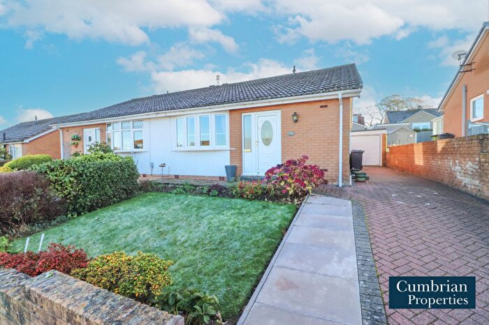 2 Bedroom Semi-Detached Bungalow For Sale In Holmrook Road, Carlisle, CA2