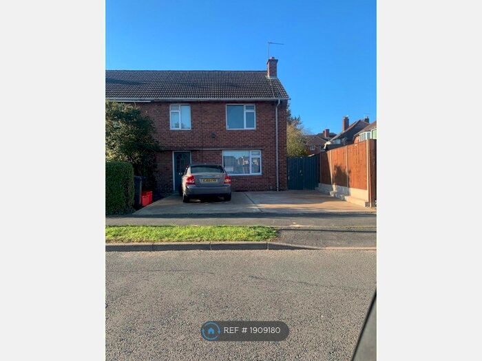 4 Bedroom Semi-Detached House To Rent In Southway, Leamington Spa, CV31