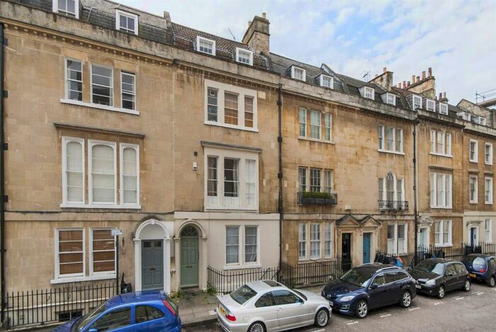 1 Bedroom Apartment To Rent In New King Street, BA1