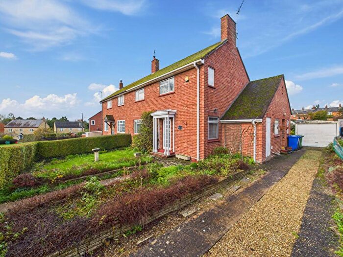 3 Bedroom Semi Detached House For Sale In Sycamore Road, Greens Norton, NN12